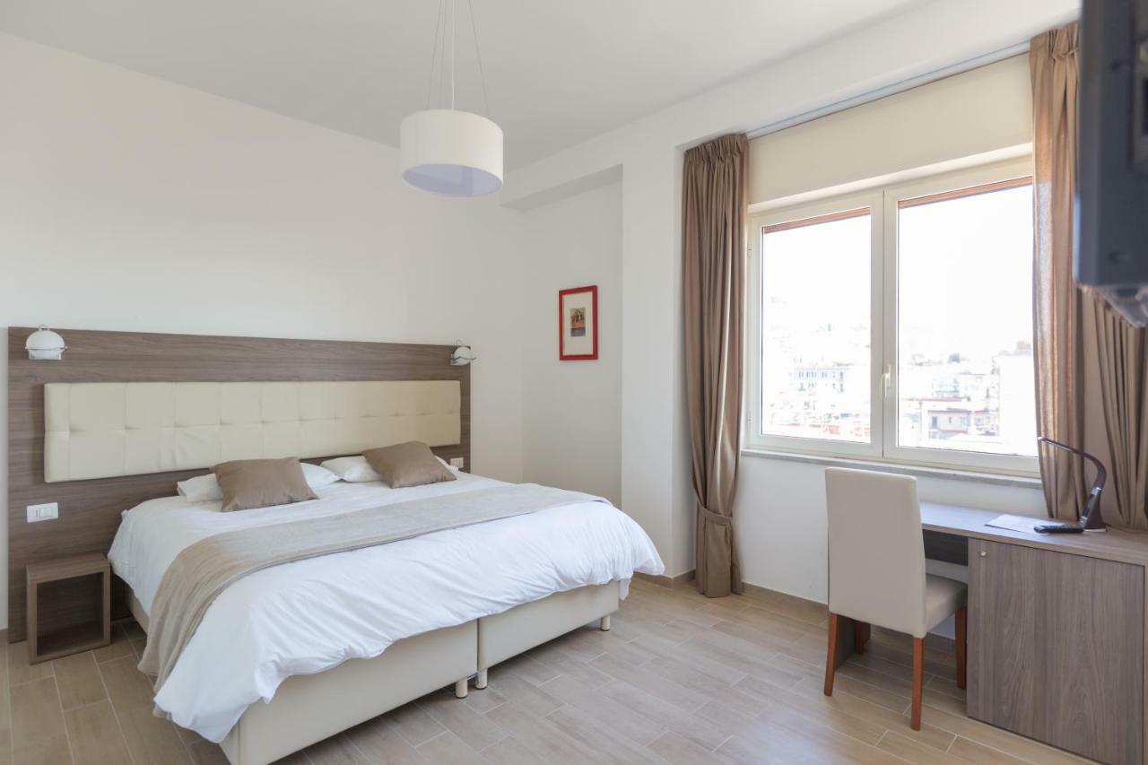 ナポリ Mergellina Relais Bed & Breakfast エクステリア 写真