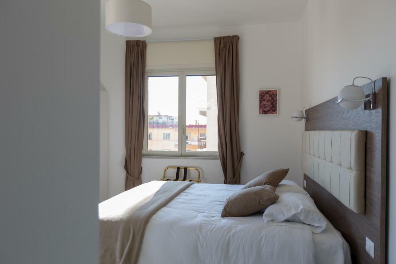 ナポリ Mergellina Relais Bed & Breakfast エクステリア 写真